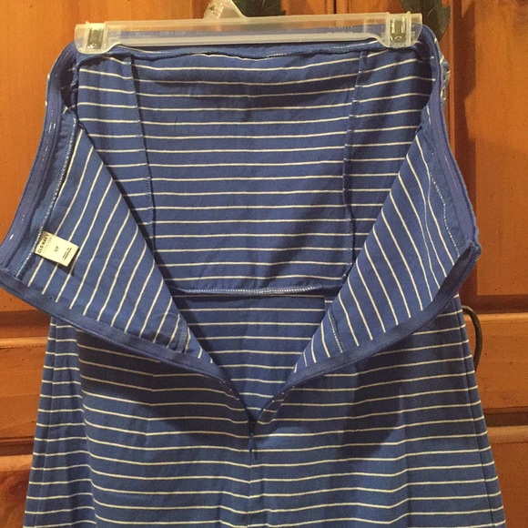 Old Navy Strapless Dress - Picture 4 of 4